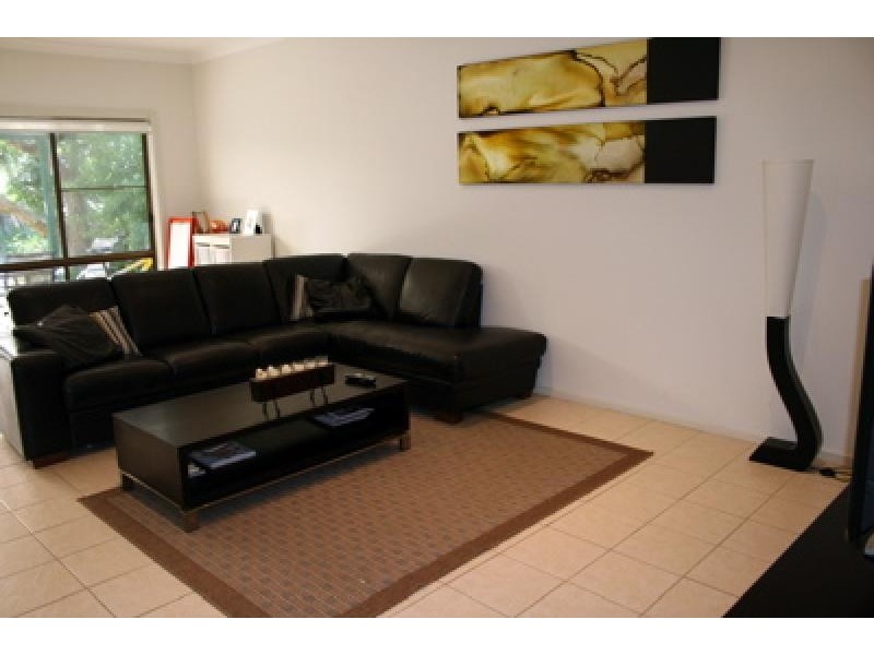 1 Spring Road, North Curl Curl NSW 2099