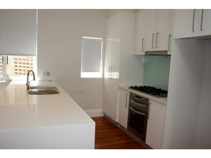 257 Sydney Road (rear lane access Hilltop Crescent), Fairlight NSW 2094