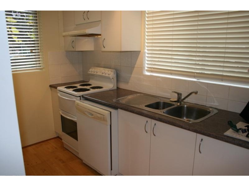 Unit 1/10 Fairway Close, Manly Vale NSW 2093