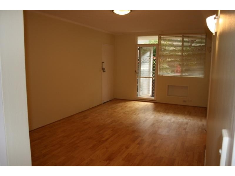 Unit 1/10 Fairway Close, Manly Vale NSW 2093