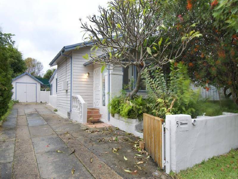 5 SHORT STREET, North Manly NSW 2100
