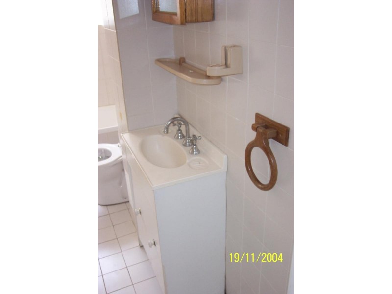 57 a Beacon Hill Rd, Beacon Hill NSW 2100