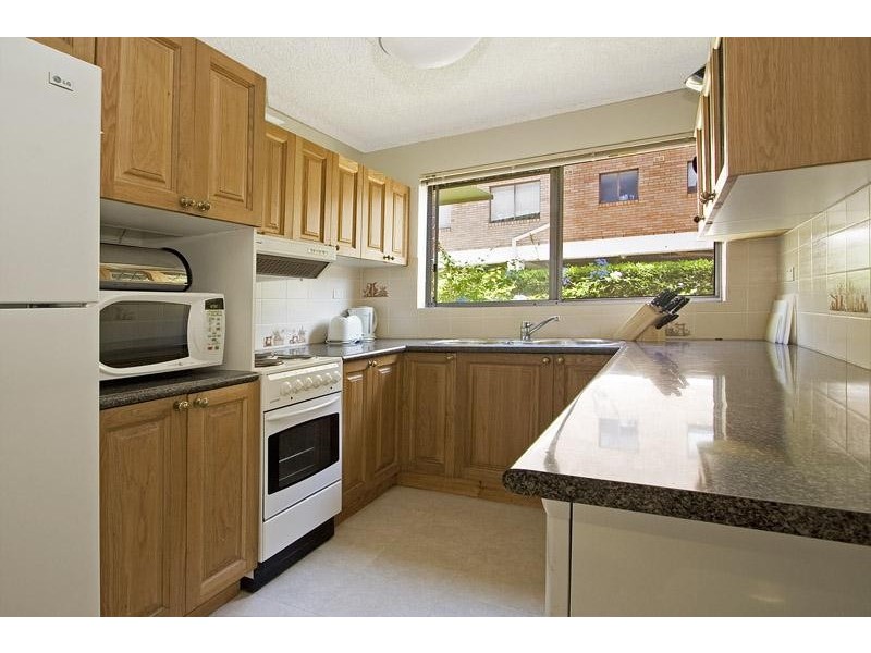 2/41 Campbell Parade, Manly Vale NSW 2093