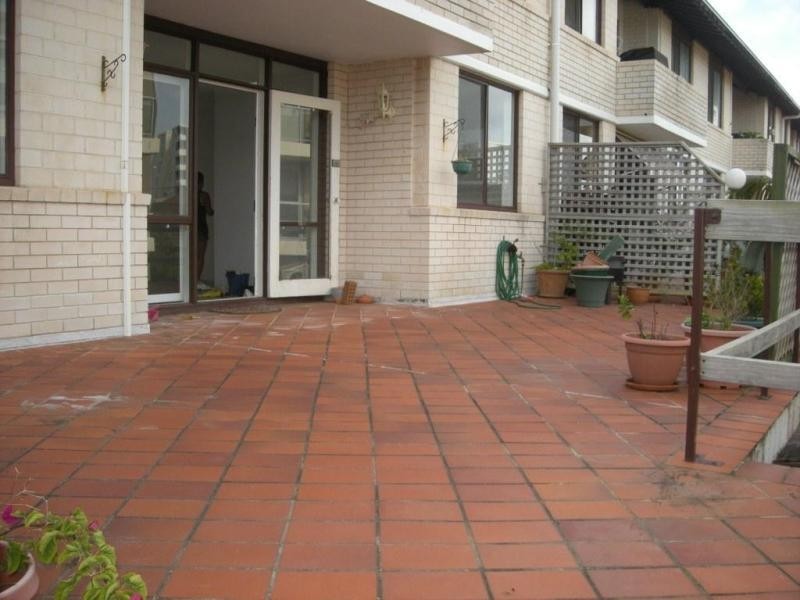 Unit 32/10 Goodwin Street, Narrabeen NSW 2101