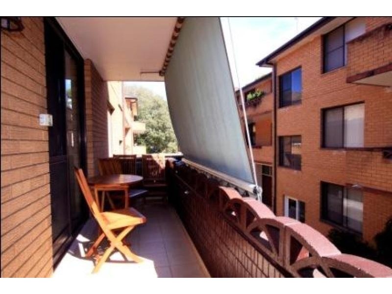 Apartment 2/16 Lismore Avenue, Dee Why NSW 2099