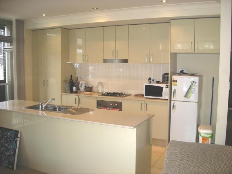 2/28-32 Sturdee Parade, Dee Why NSW 2099