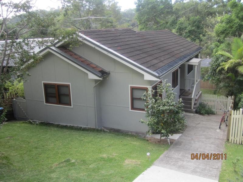 120 Rickard Road, North Narrabeen NSW 2101