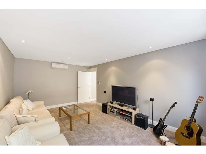 17 Iluka Road, Mosman NSW 2088