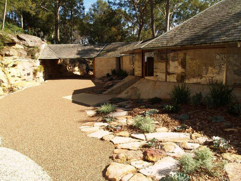 4 PINDARI PLACE, Bayview NSW 2104