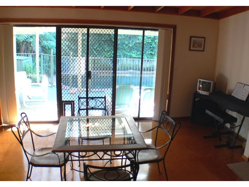 80 Warriewood Road, Warriewood NSW 2102