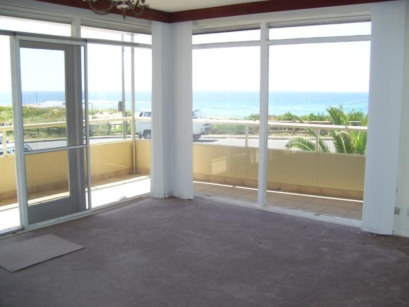 1/18 Surfview Road, Mona Vale NSW 2103