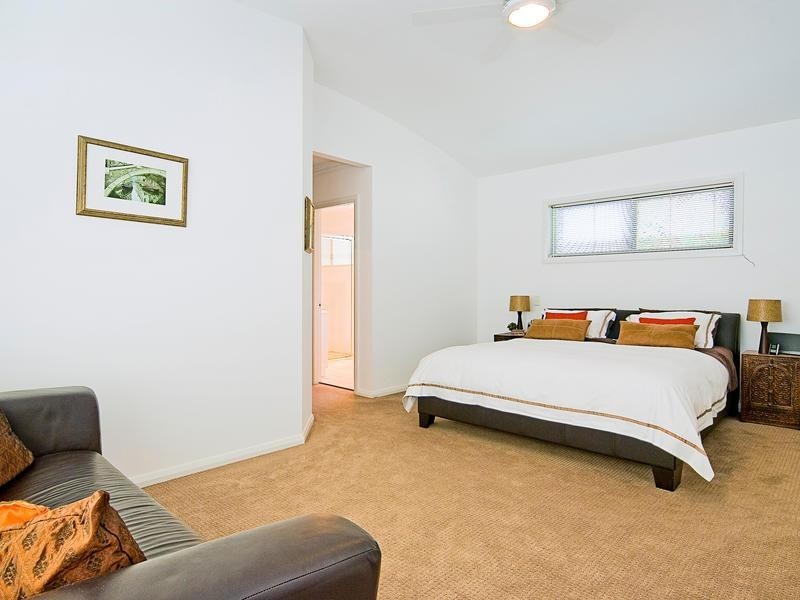 16 Seabeach Avenue, Mona Vale NSW 2103