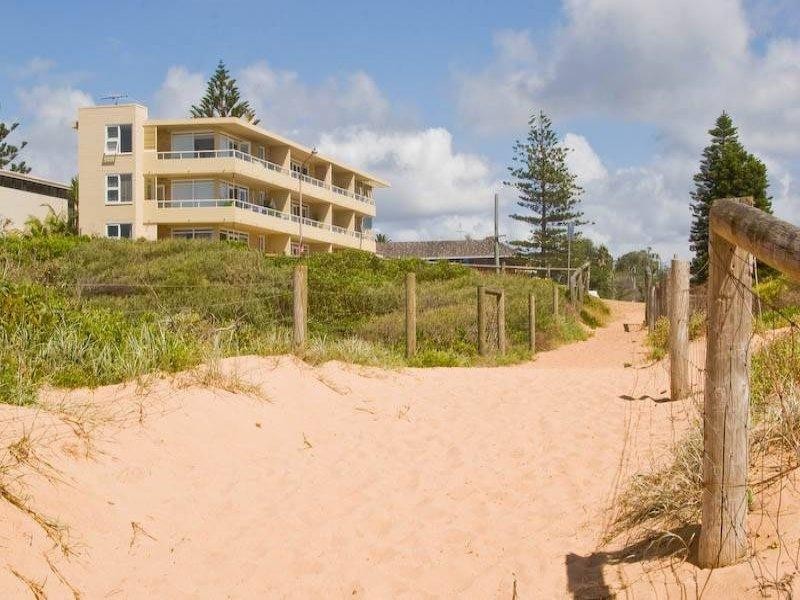 Unit 1/18 SURFVIEW ROAD, Mona Vale NSW 2103
