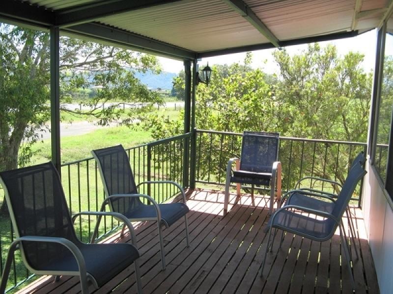 2 Colonial Drive, Condong NSW 2484