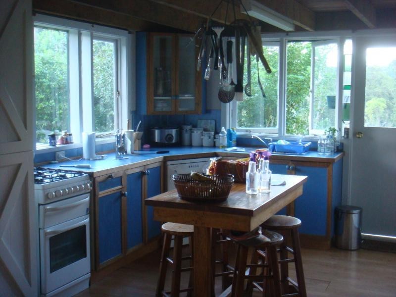 33 Meadow Place, Uki NSW 2484