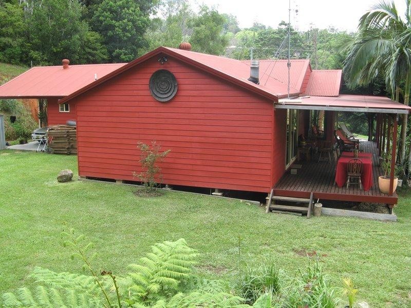 81 Braeside Drive, Uki NSW 2484