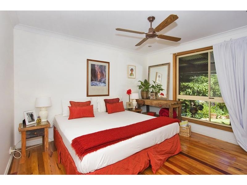 81 Braeside Drive, Uki NSW 2484