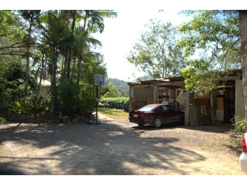 197 Rowlands Creek Road, Uki NSW 2484
