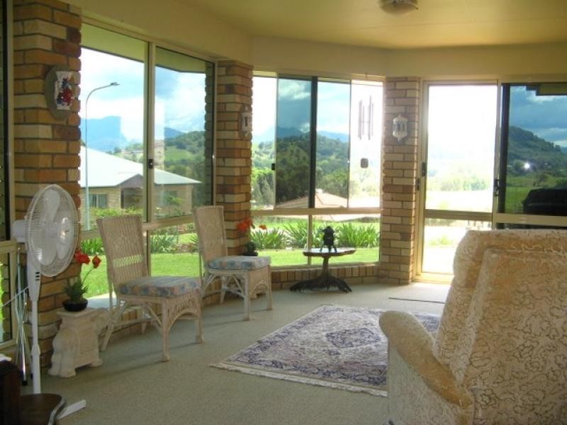 11 Mount Lindesay Avenue, Murwillumbah NSW 2484