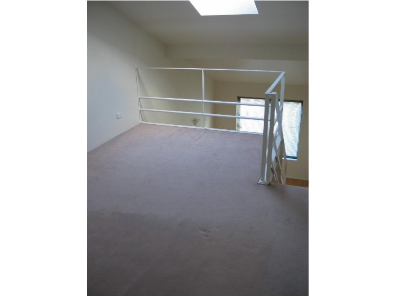 44/12 Hayberry Street, Crows Nest NSW 2065