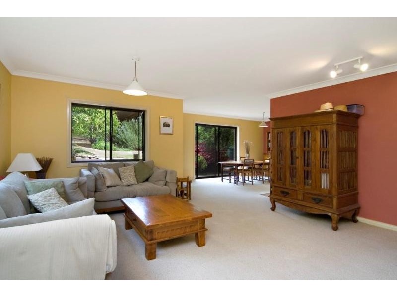 11 DAISY STREET, Dee Why NSW 2099