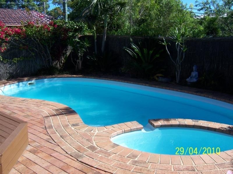 15 Tobruk Avenue, Allambie Heights NSW 2100