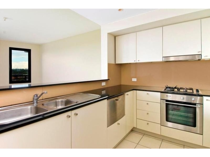 2085/1-5 DEE WHY PARADE, Dee Why NSW 2099