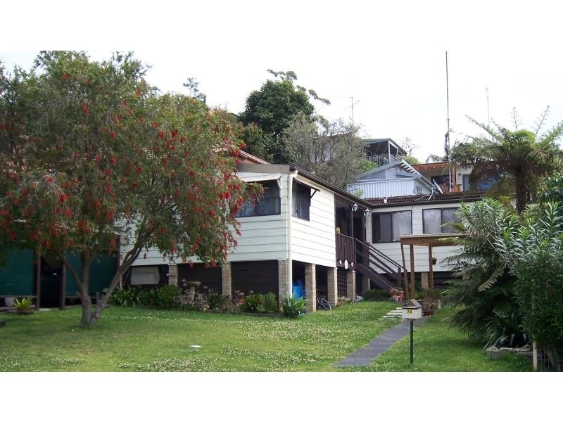 24 MARANUI AVENUE, Dee Why NSW 2099