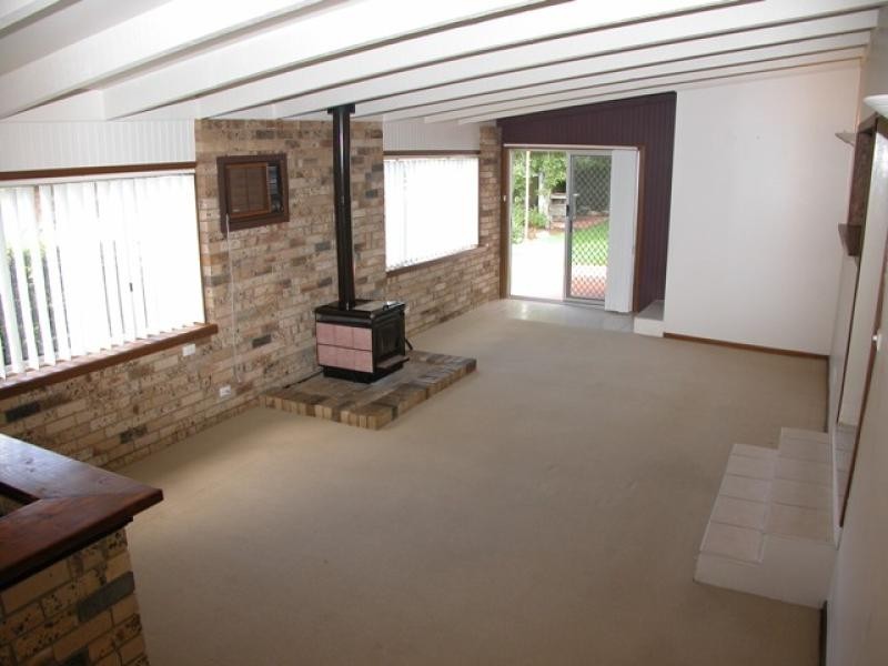 42 DOUGLAS STREET, Nowra NSW 2541