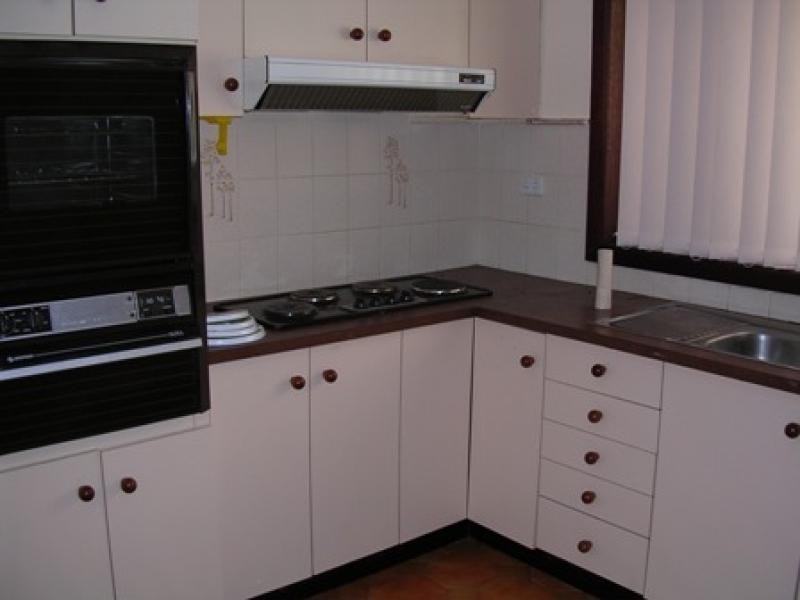 6 THE GLEN, Sanctuary Point NSW 2540