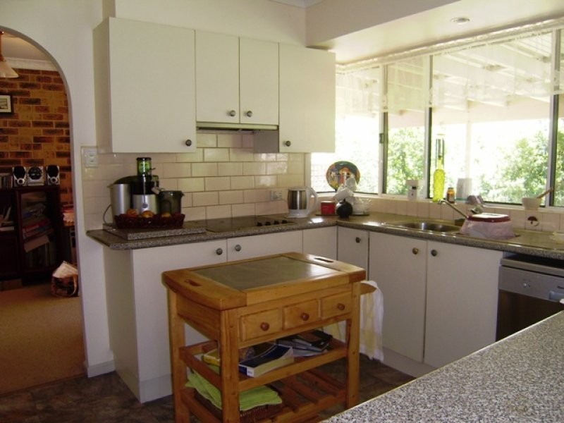 15 The Basin Road, St Georges Basin NSW 2540