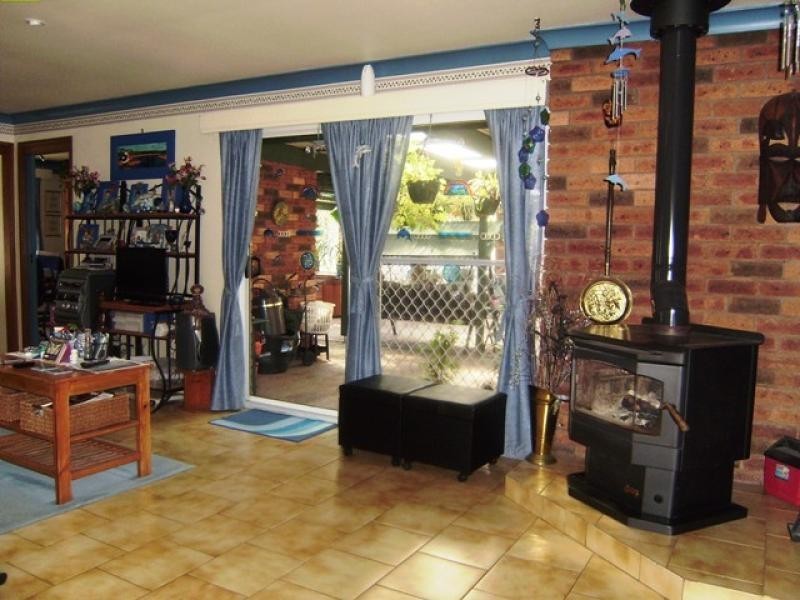 384 Jervis Bay Road, Woollamia NSW 2540