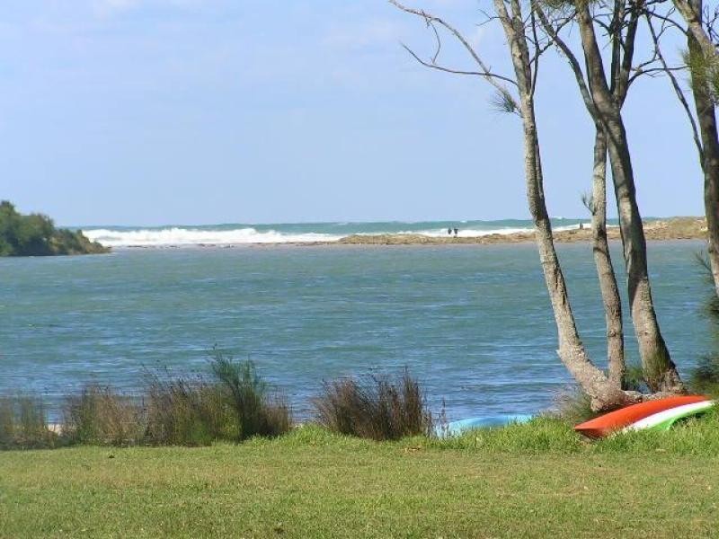 16 Sundowner Avenue, Berrara NSW 2540