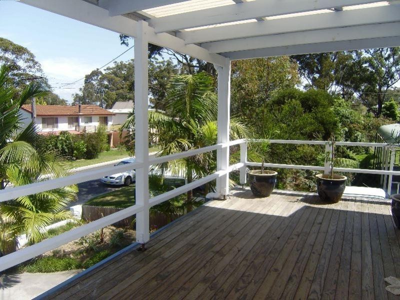 25 Bruce Street, St Georges Basin NSW 2540