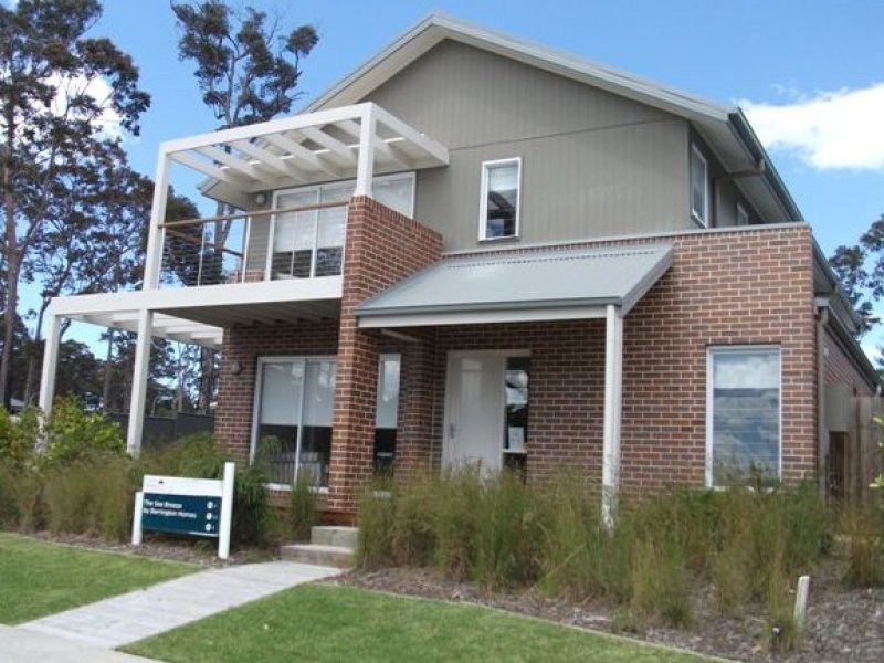 14 Coaster Circuit, Vincentia NSW 2540