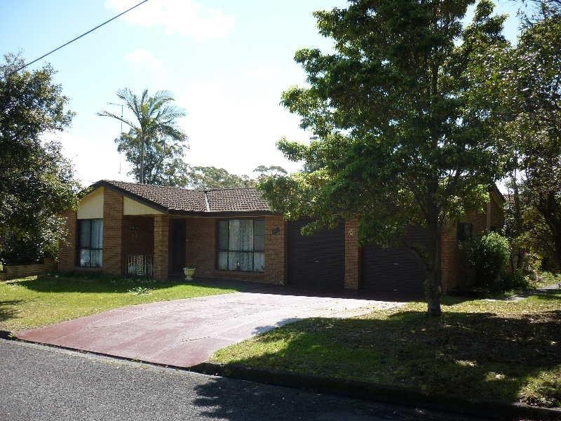 17 Yuroka Crescent, St Georges Basin NSW 2540