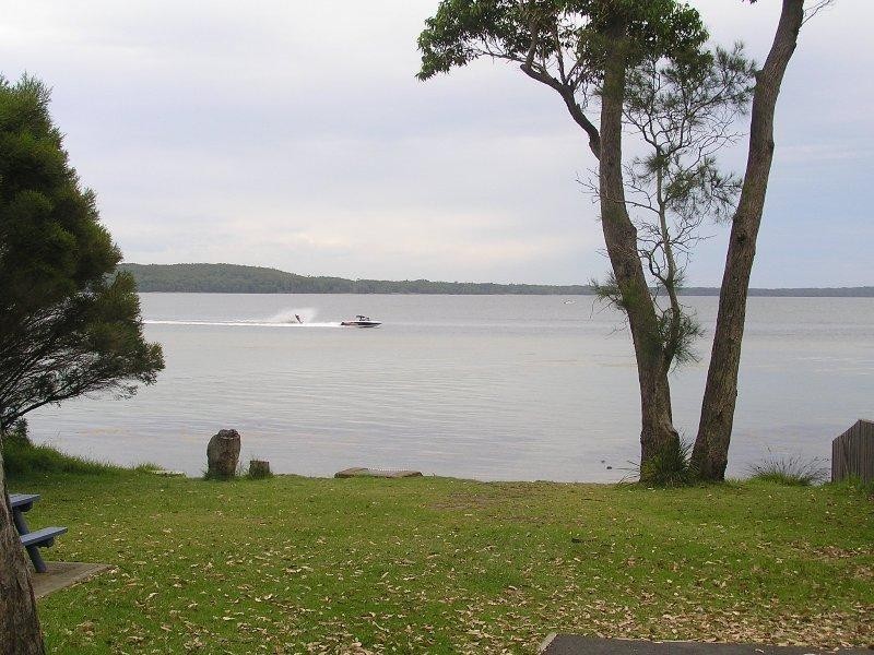 7 Wharf Road, Erowal Bay NSW 2540