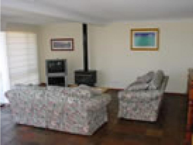 100 ELIZABETH DRIVE, Vincentia NSW 2540