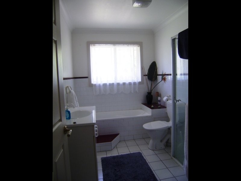 15 The Basin Road, St Georges Basin NSW 2540
