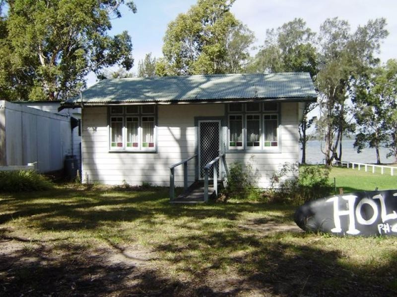 14 Island Point Road, St Georges Basin NSW 2540