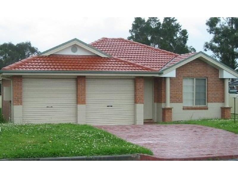 24 VENDETTA STREET, Nowra NSW 2541