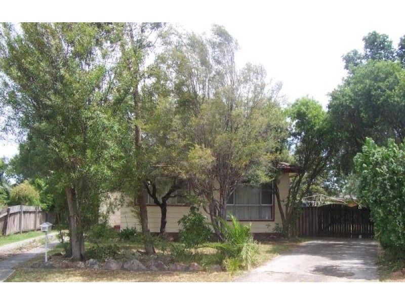 7 CAMELLIA GROVE, Bomaderry NSW 2541