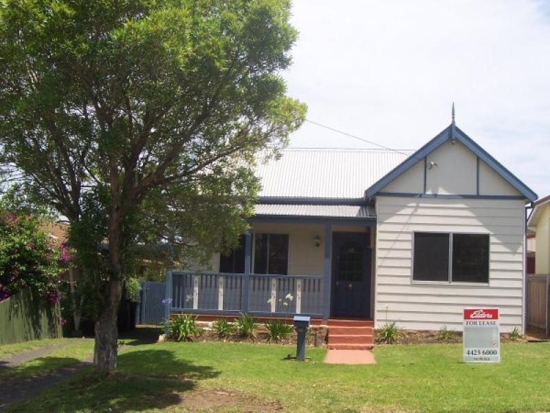 42 DOUGLAS STREET, Nowra NSW 2541