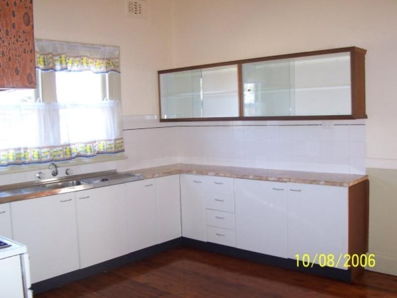 23 COOMEA STREET, Bomaderry NSW 2541