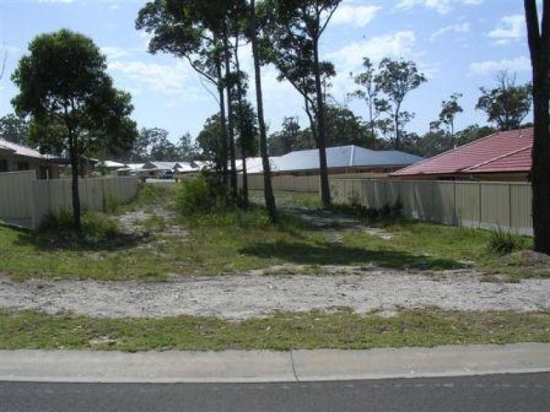 14 Turvey Crescent, St Georges Basin NSW 2540