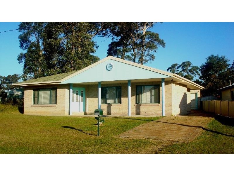 8 Auster Crescent, Sanctuary Point NSW 2540