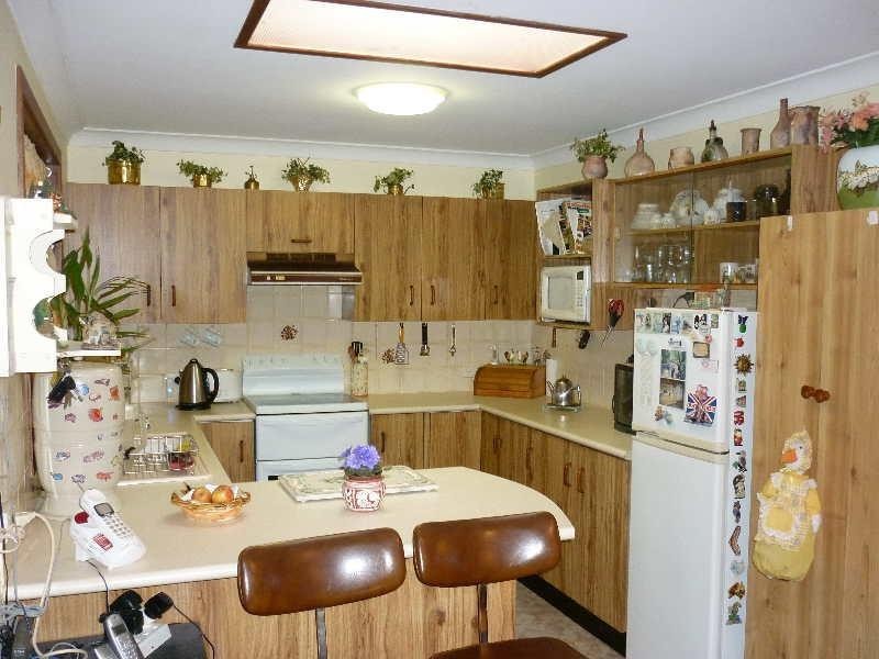 17 Yuroka Crescent, St Georges Basin NSW 2540