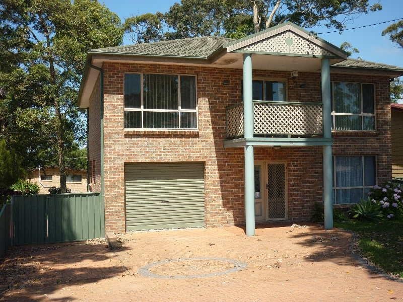 95 Macleans Point Road, Sanctuary Point NSW 2540