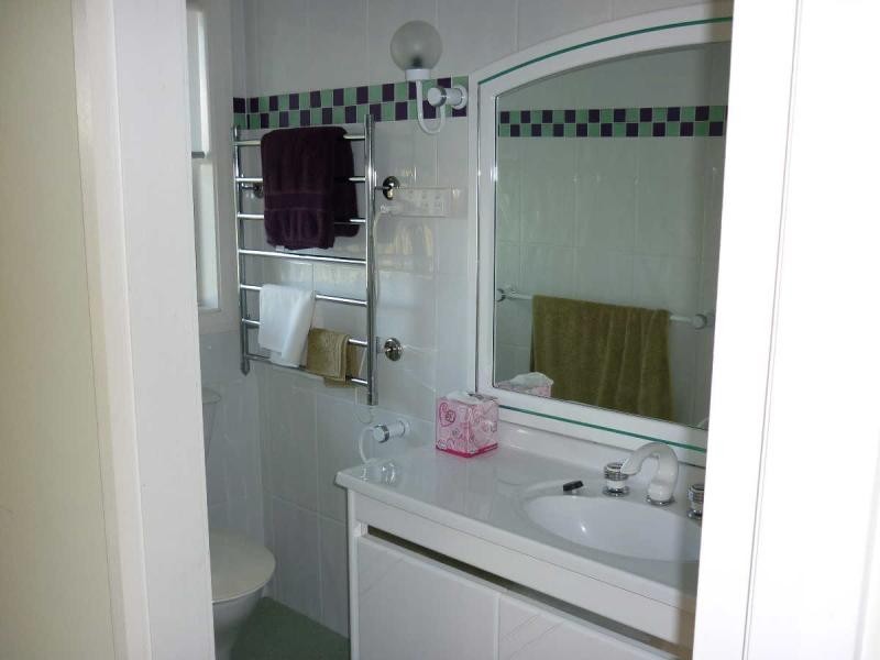 33 Lachlan Crescent, St Georges Basin NSW 2540