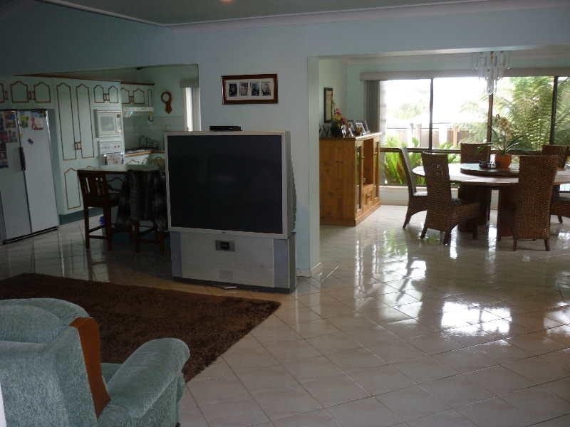 28 Dorothy Avenue, Basin View NSW 2540